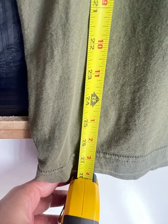 Pearl Jam 2024 Tour T-shirt | Olive Green Graphic Band Shirt | Size Small - Picture 7 of 8